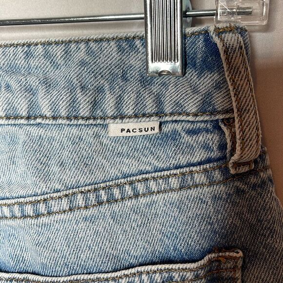 PacSun Distressed Mom Jean. Size 24. - Picture 7 of 10